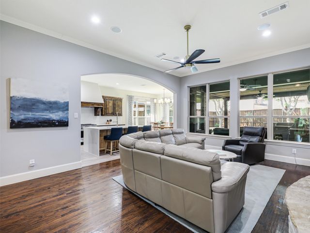 8841 Sutton Drive, Frisco, TX 75035