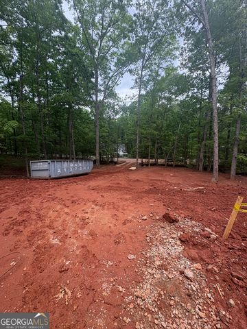 299 Shore Crest Drive, Martin, GA 30577