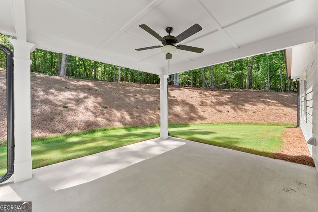 299 Shore Crest Drive, Martin, GA 30577