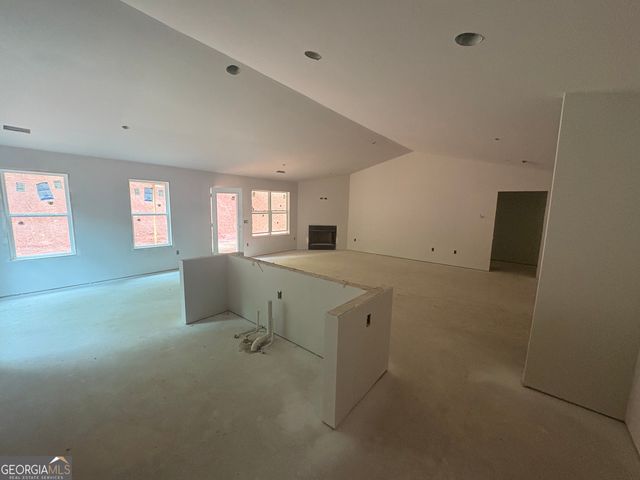 299 Shore Crest Drive, Martin, GA 30577