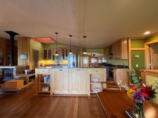 354 Deals Gap, Robbinsville, NC 28771