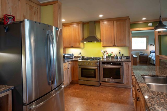 354 Deals Gap, Robbinsville, NC 28771