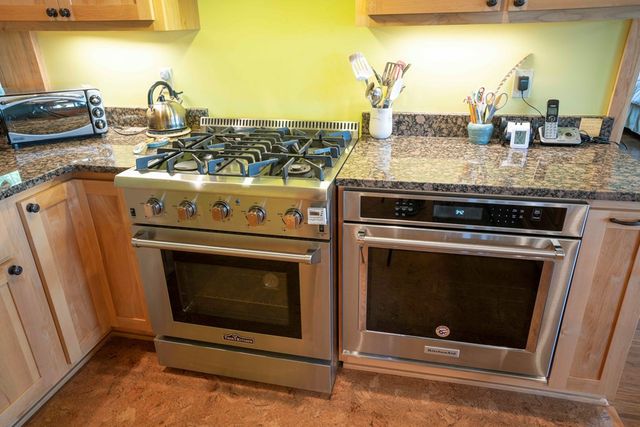 354 Deals Gap, Robbinsville, NC 28771