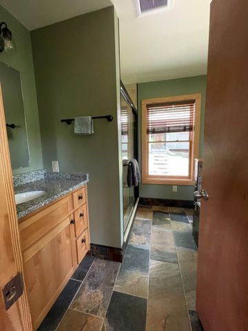 354 Deals Gap, Robbinsville, NC 28771