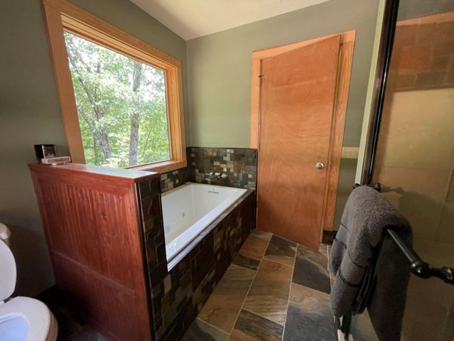 354 Deals Gap, Robbinsville, NC 28771