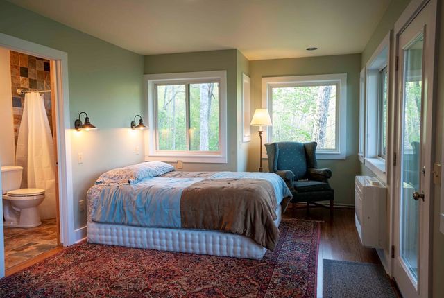 354 Deals Gap, Robbinsville, NC 28771