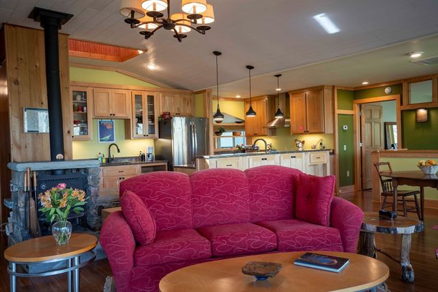 354 Deals Gap, Robbinsville, NC 28771