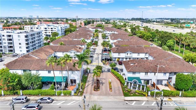 8210 NW 10th St 14, Miami, FL 33126