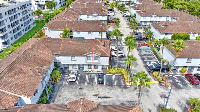 8210 NW 10th St 14, Miami, FL 33126