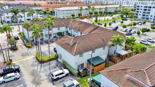 8210 NW 10th St 14, Miami, FL 33126
