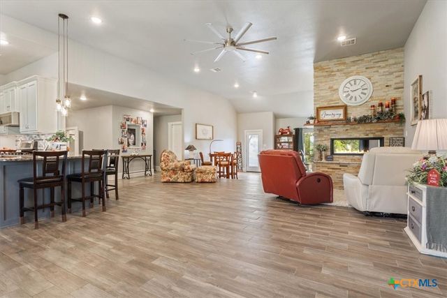 1656 W Fm 93 Highway, Temple, TX 76502