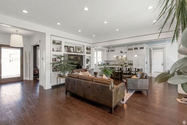 320 E 9500 S, Paradise, UT 84328