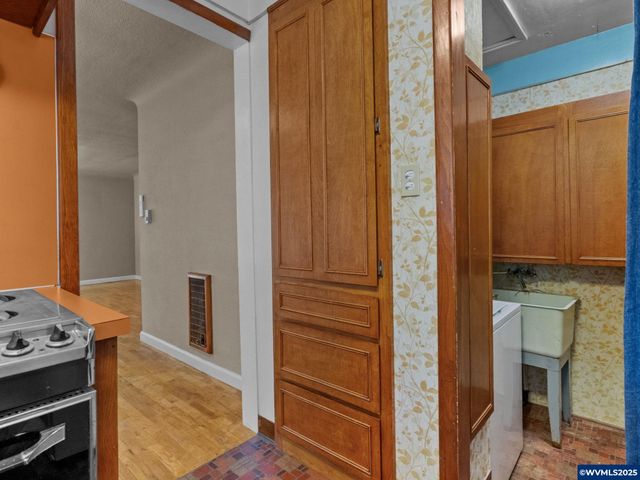 1645 McCoy Av NE, Salem, OR 97301