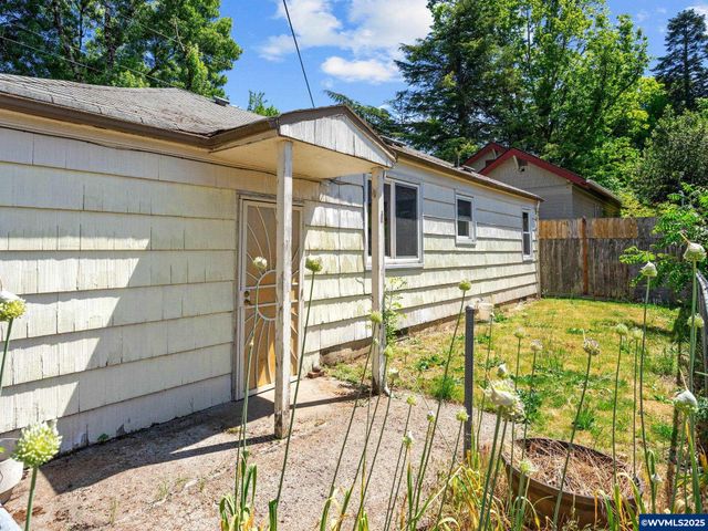 1645 McCoy Av NE, Salem, OR 97301