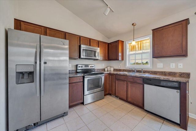 2722 Paddington Station LN, Vinton, VA 24179