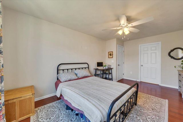 2722 Paddington Station LN, Vinton, VA 24179