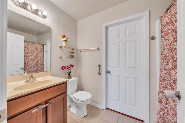 2722 Paddington Station LN, Vinton, VA 24179