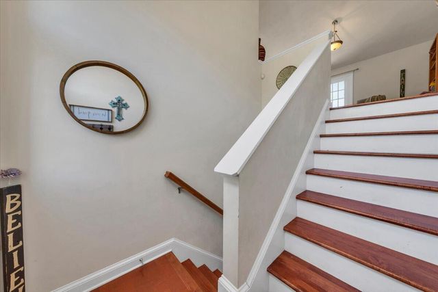 2722 Paddington Station LN, Vinton, VA 24179