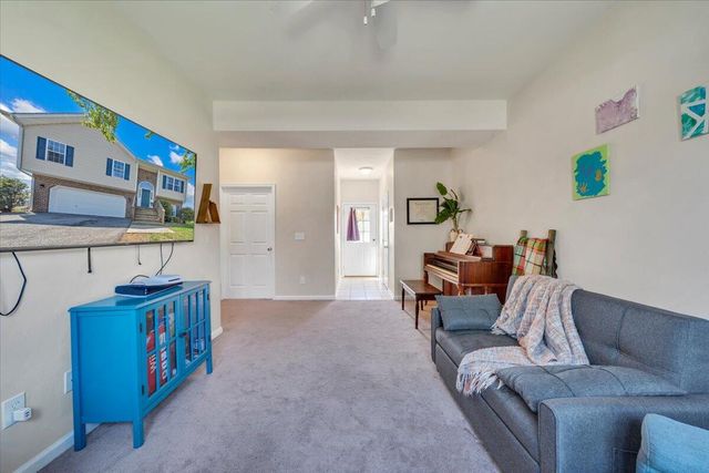 2722 Paddington Station LN, Vinton, VA 24179