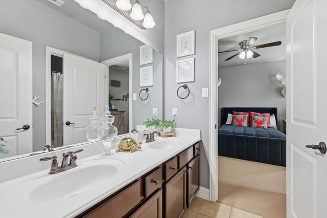 2911 Reynolds Lane, Frisco, TX 75033