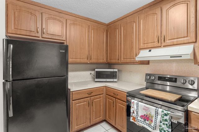 5027 Barbara Ln, Milton, FL 32570