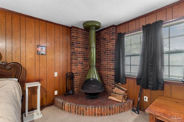 5027 Barbara Ln, Milton, FL 32570