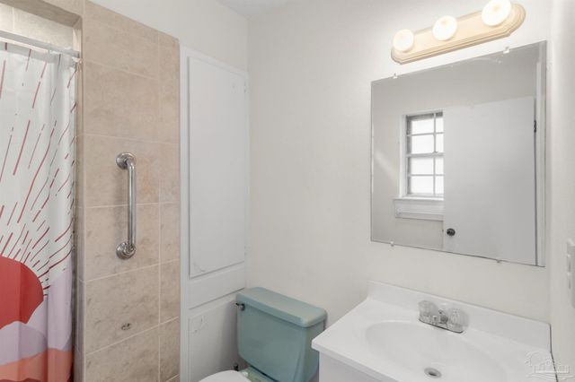 5027 Barbara Ln, Milton, FL 32570