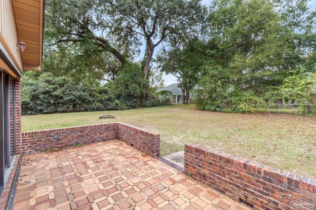 5027 Barbara Ln, Milton, FL 32570