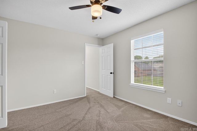 907 Allyson Ave, Bryant, AR 72022
