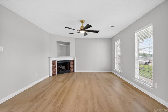 907 Allyson Ave, Bryant, AR 72022
