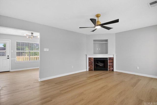 907 Allyson Ave, Bryant, AR 72022