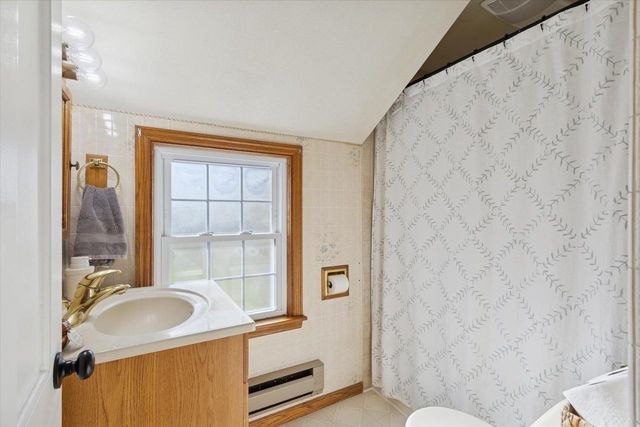 1415 Barham Street, Janesville, WI 53548