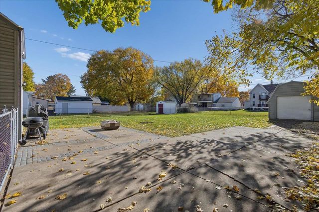 1415 Barham Street, Janesville, WI 53548