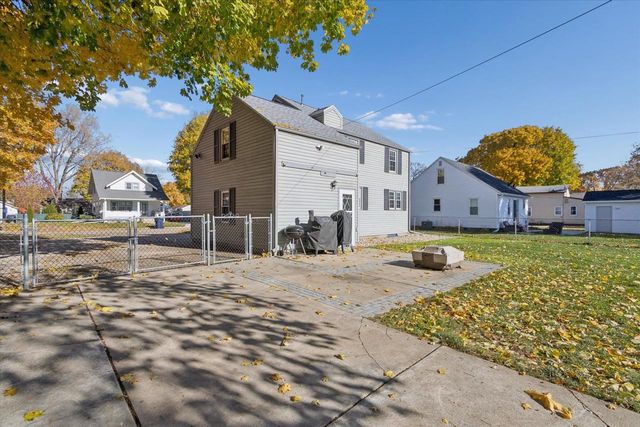 1415 Barham Street, Janesville, WI 53548