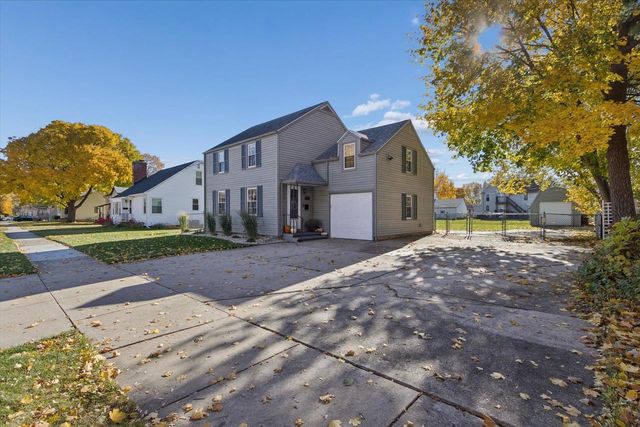 1415 Barham Street, Janesville, WI 53548