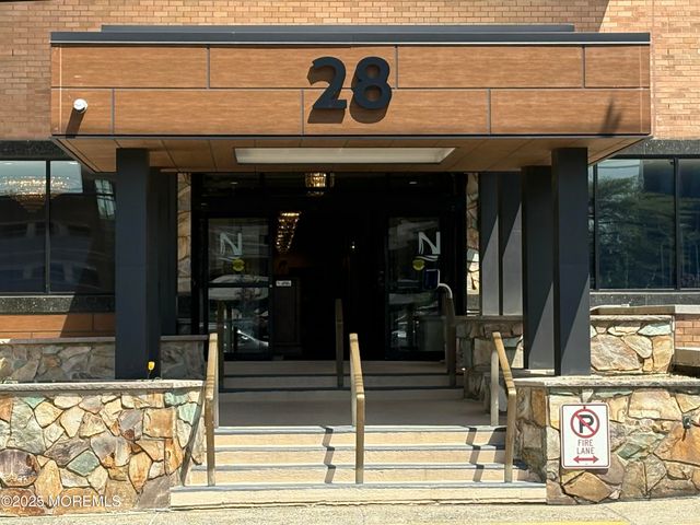 28 Riverside Avenue 1G, Red Bank, NJ 07701