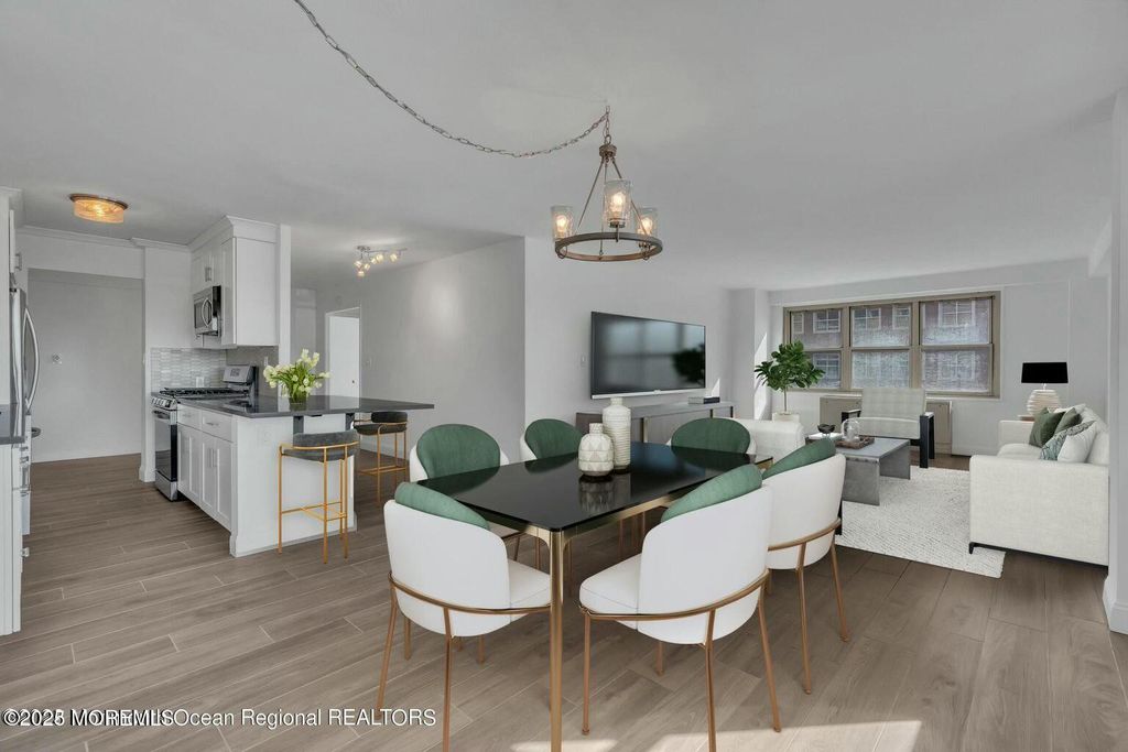 28 Riverside Avenue 1G, Red Bank, NJ 07701