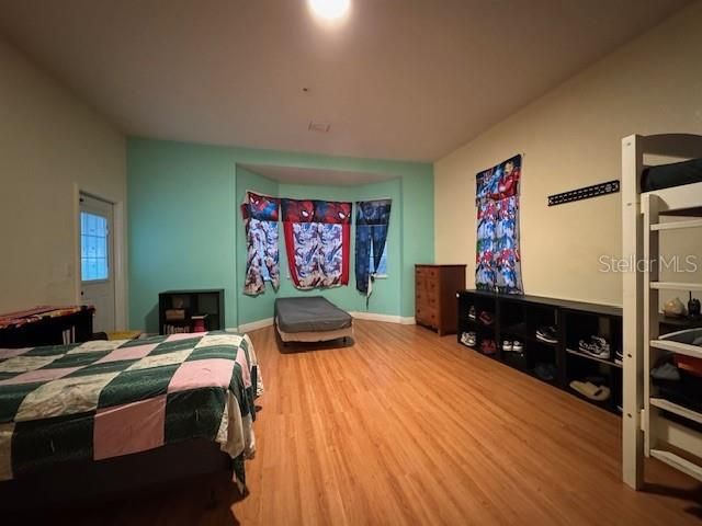 12140 MURRAY AVENUE, Largo, FL 33778