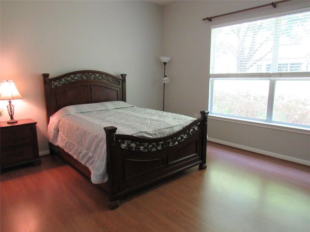 106 Waterlily LN, Georgetown, TX 78633