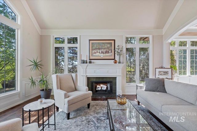 5310 N Quail Summit Way, Boise, ID 83703