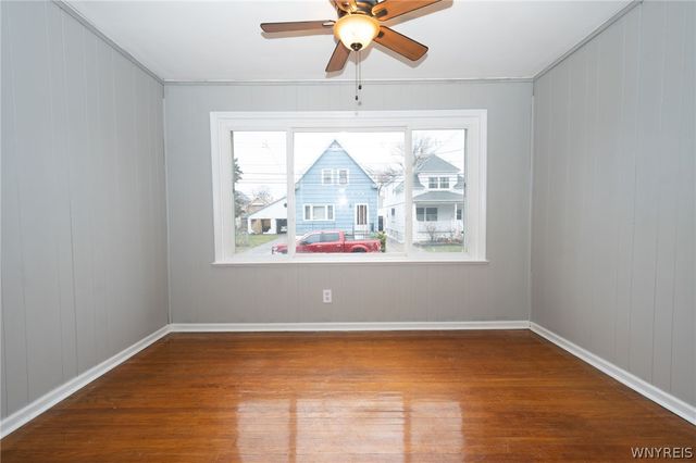 45 Ridge Park Avenue, Cheektowaga, NY 14211