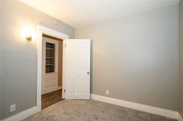 45 Ridge Park Avenue, Cheektowaga, NY 14211