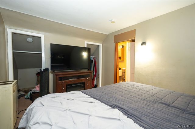 45 Ridge Park Avenue, Cheektowaga, NY 14211