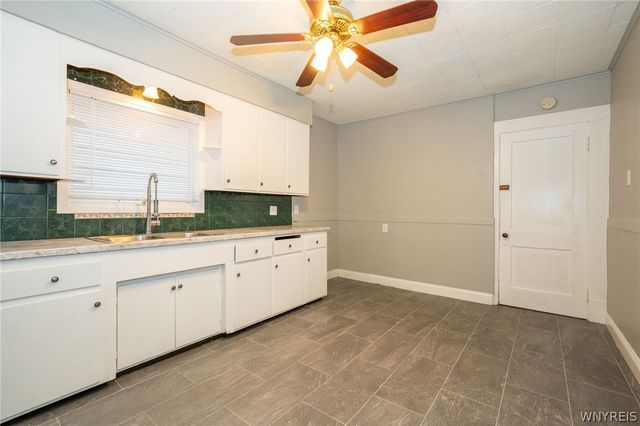 45 Ridge Park Avenue, Cheektowaga, NY 14211