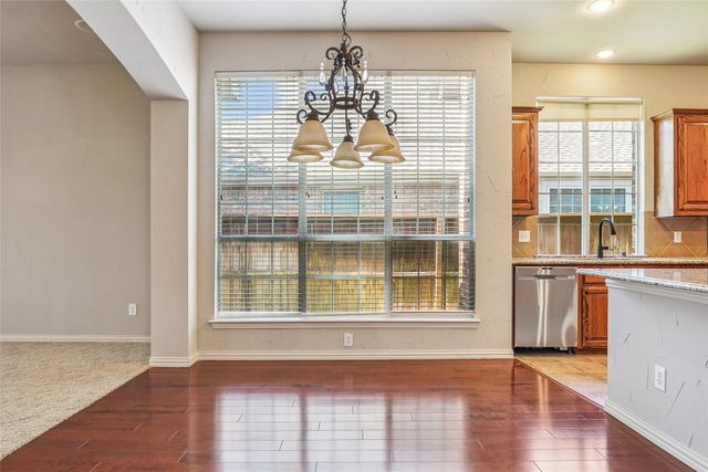 8704 Dayton Drive, Lantana, TX 76226