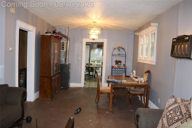 1510 Casimir Street, Saginaw, MI 48601