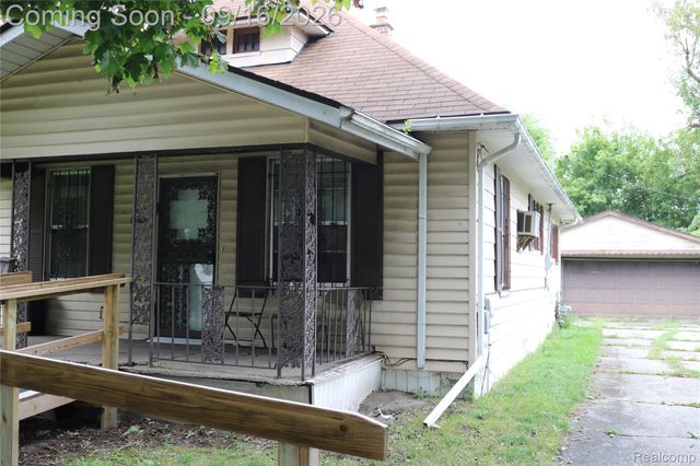 1510 Casimir Street, Saginaw, MI 48601