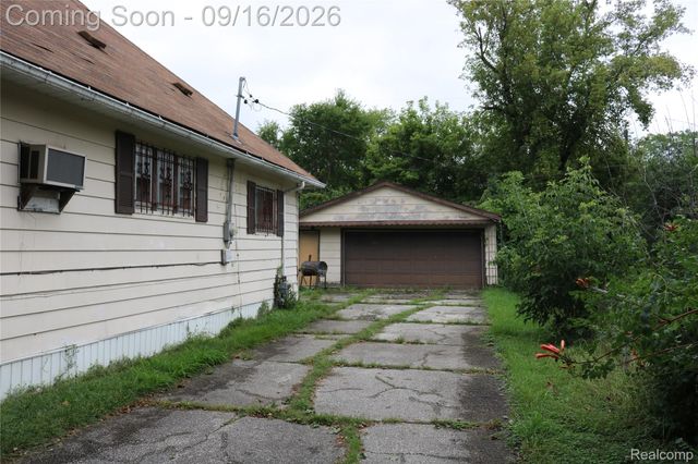 1510 Casimir Street, Saginaw, MI 48601
