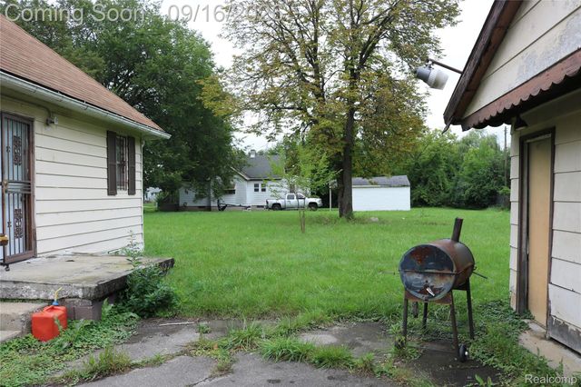 1510 Casimir Street, Saginaw, MI 48601