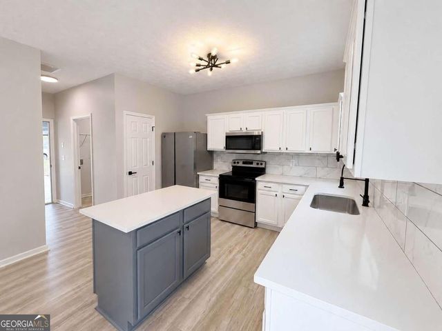 1705 Chinaberry Court, Stockbridge, GA 30281